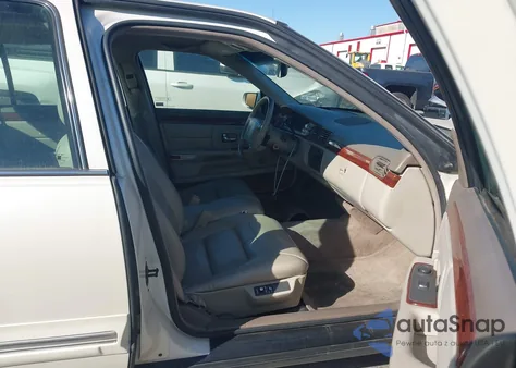 1998 Cadillac Deville Standard z USA, uszkodzony, nr VIN 1G6KD54Y9WU785133